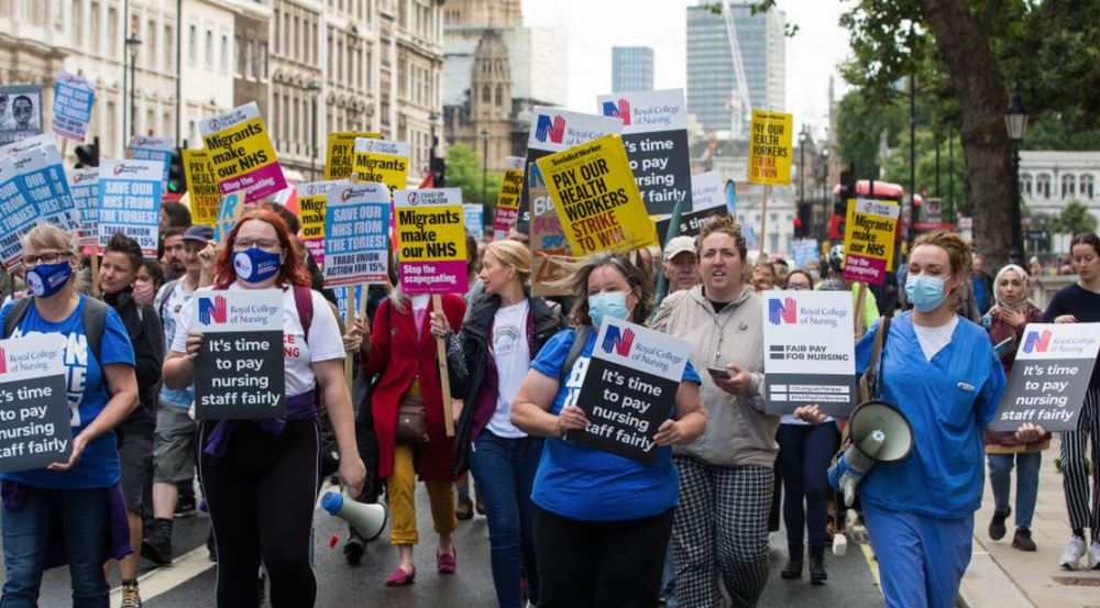 Infermieret ne Britani ne proteste, kerkojne rritje te pagave
